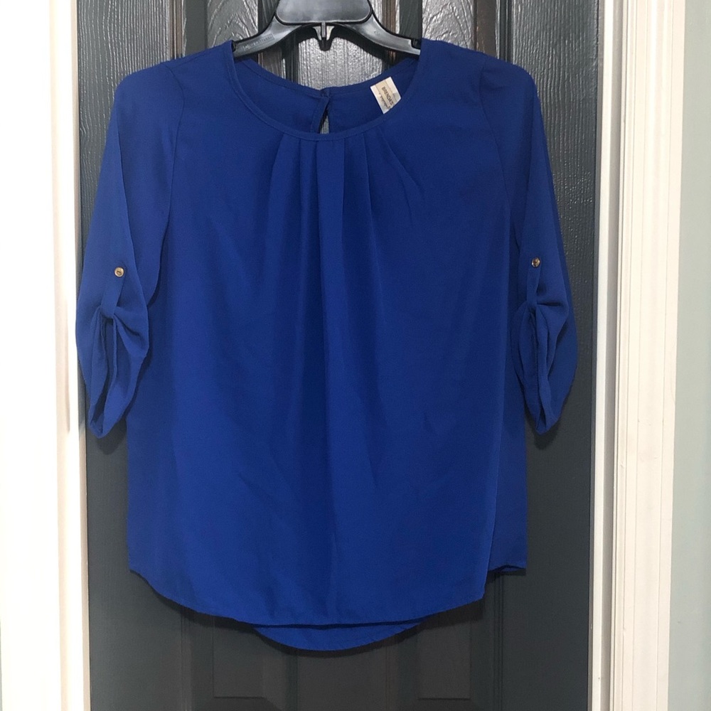 EUC! Sapphire top